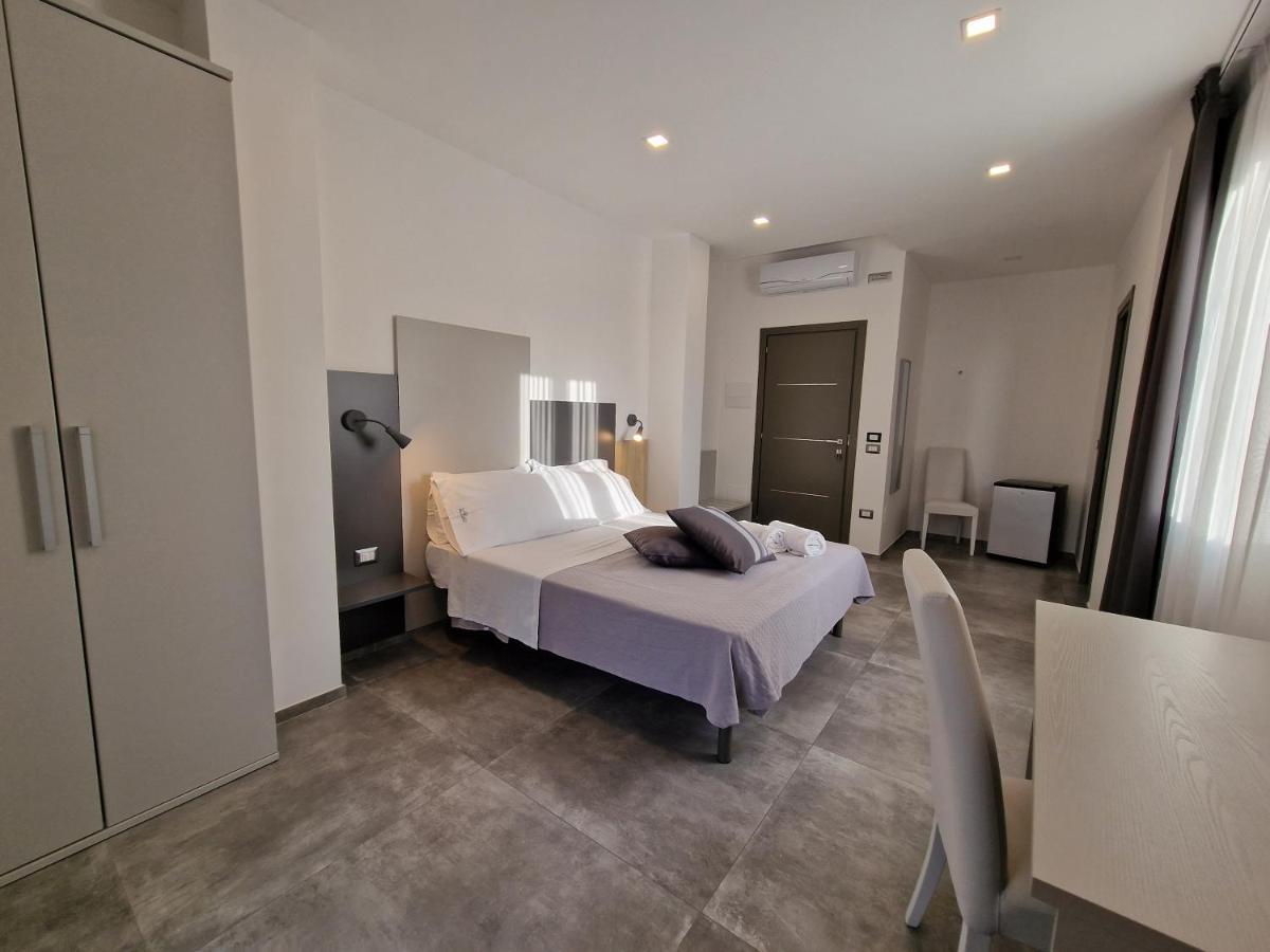 Marebed Apartments & Rooms Porto Cesareo Exterior photo