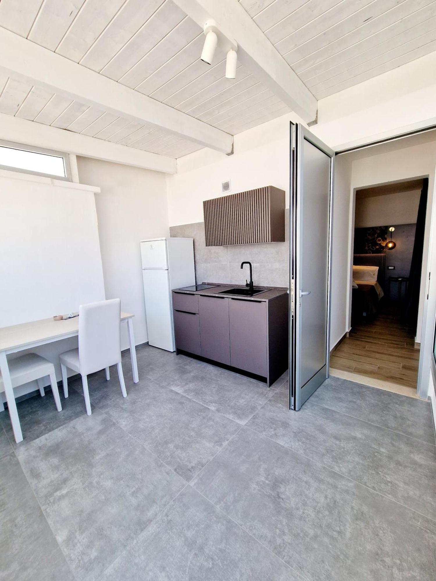 Marebed Apartments & Rooms Porto Cesareo Exterior photo