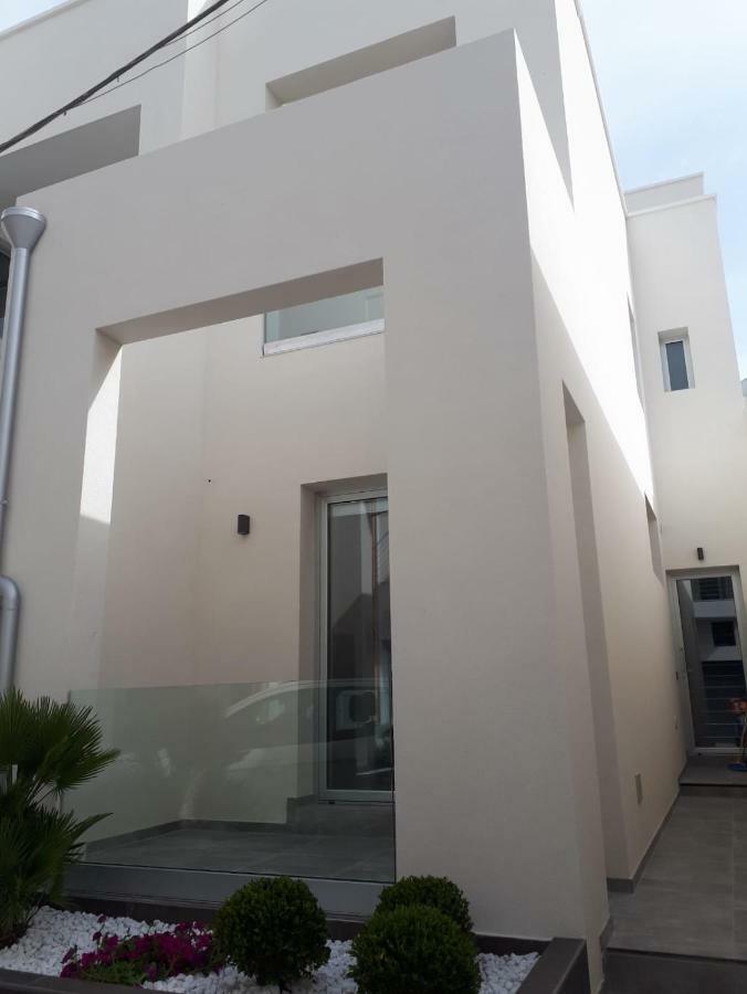Marebed Apartments & Rooms Porto Cesareo Exterior photo