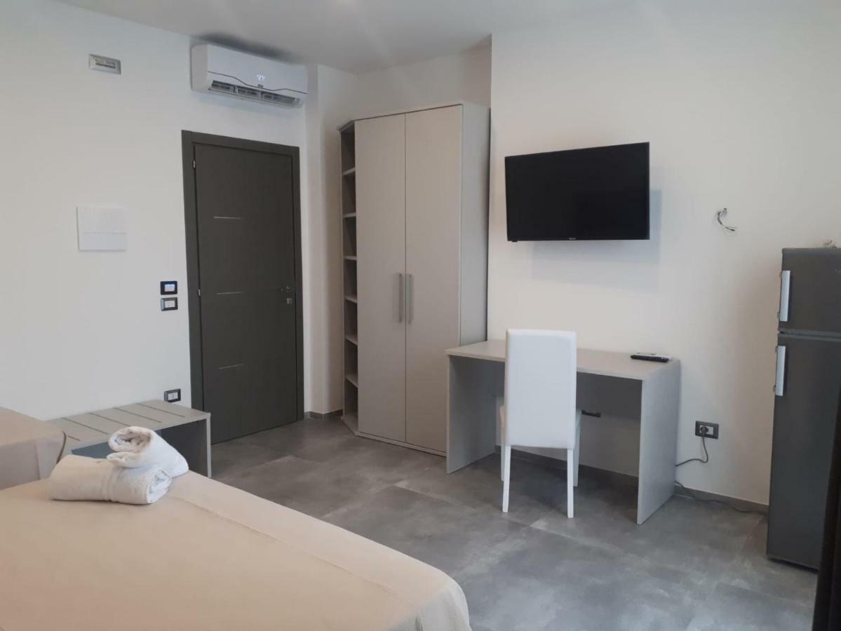 Marebed Apartments & Rooms Porto Cesareo Exterior photo